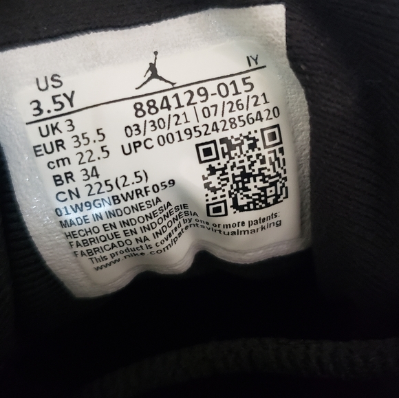 👟 Jordan 13 Retro Kids Sneaker Shoes - Picture 8 of 8